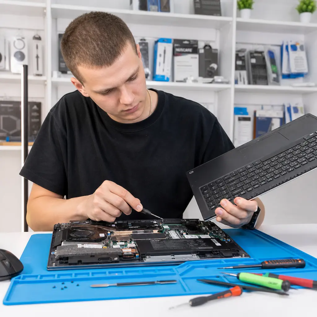 заменить клавиатуру на ноутбуке Acer в Марусино