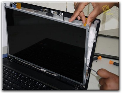 Замена экрана ноутбука Emachines в Марусино
